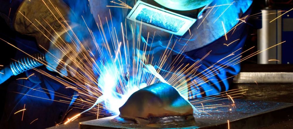 Die Teilqualifizierung: Fachkraft für Metalltechnik richtet sich an Interessenten/-innen für eine berufliche Umschulung im Bereich Metalltechnik. Sie vermittelt schwerpunktmäßig die Fertigkeiten im Bereich Konstruktionstechnik.